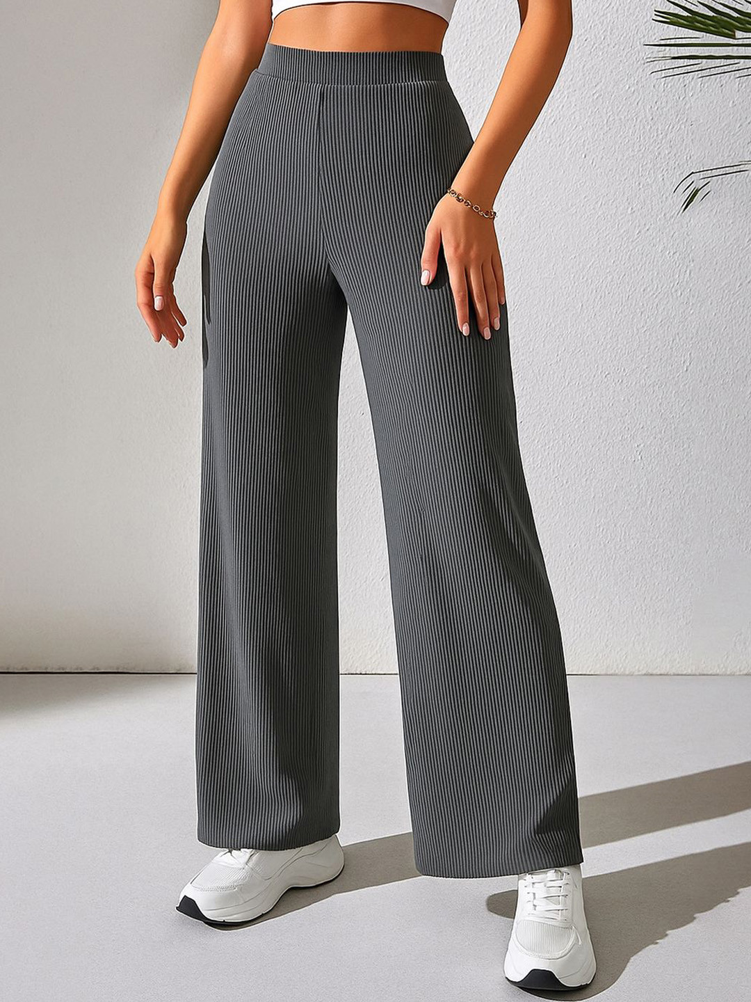 DTR FASHION Women High-Rise Wide Leg Wrinkle Free Trousers