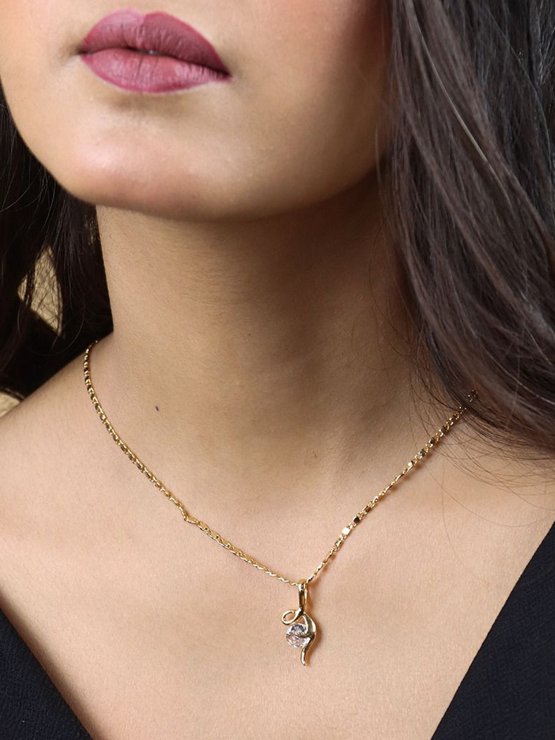 GARNISHA Women Gold-Plated Angle Wings Chain Pendant Set