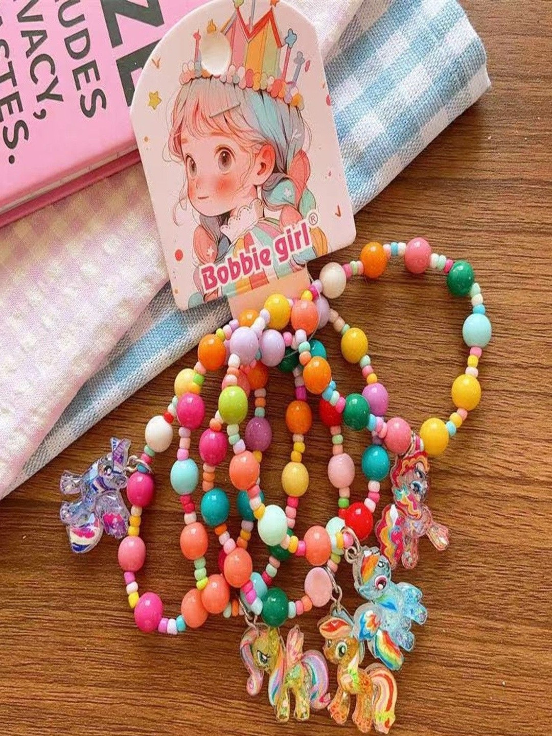 SAPRAA TRENDS Girls Pack Of 5 Bracelets and Hair Bands