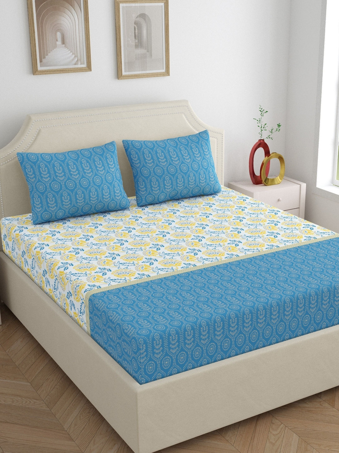 Home Ecstasy Blue & White Floral 140 TC Queen Bedsheet Set 2.20 m x 2.34 m