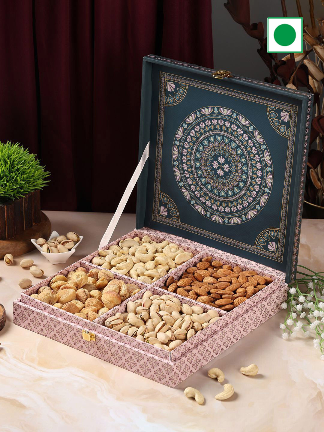 Riwaz 4 column Airtight Jars with Almonds, Cashews, Pistachios & Khumani 450g