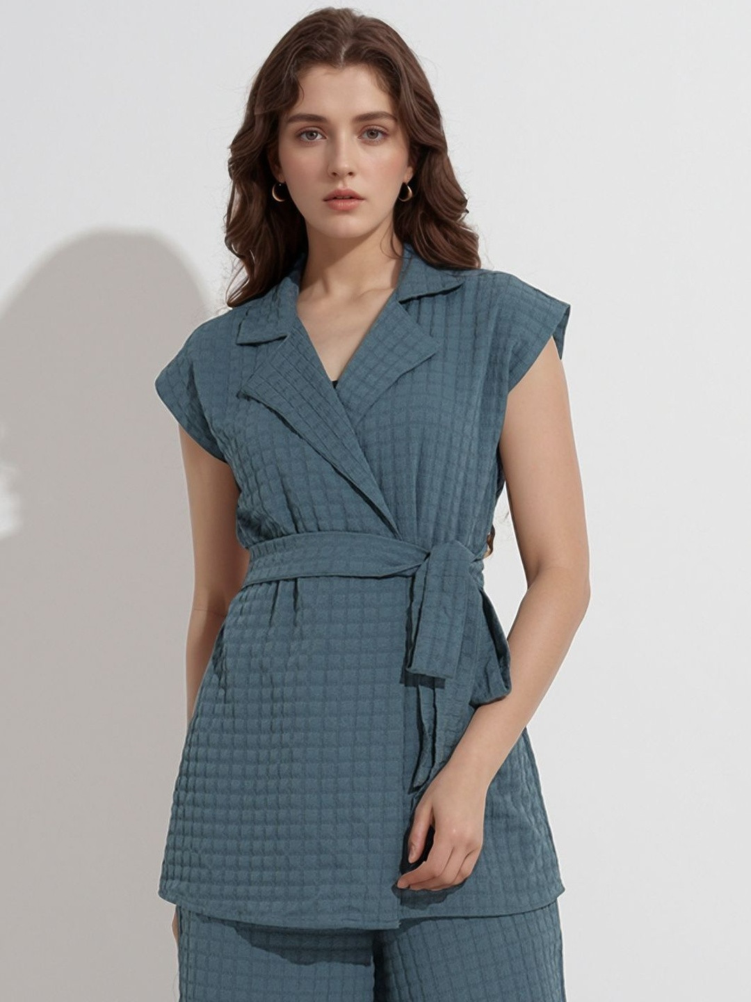 DressBerry Women Grey Solid Texture Waist Blet Polyester Wrap Tops