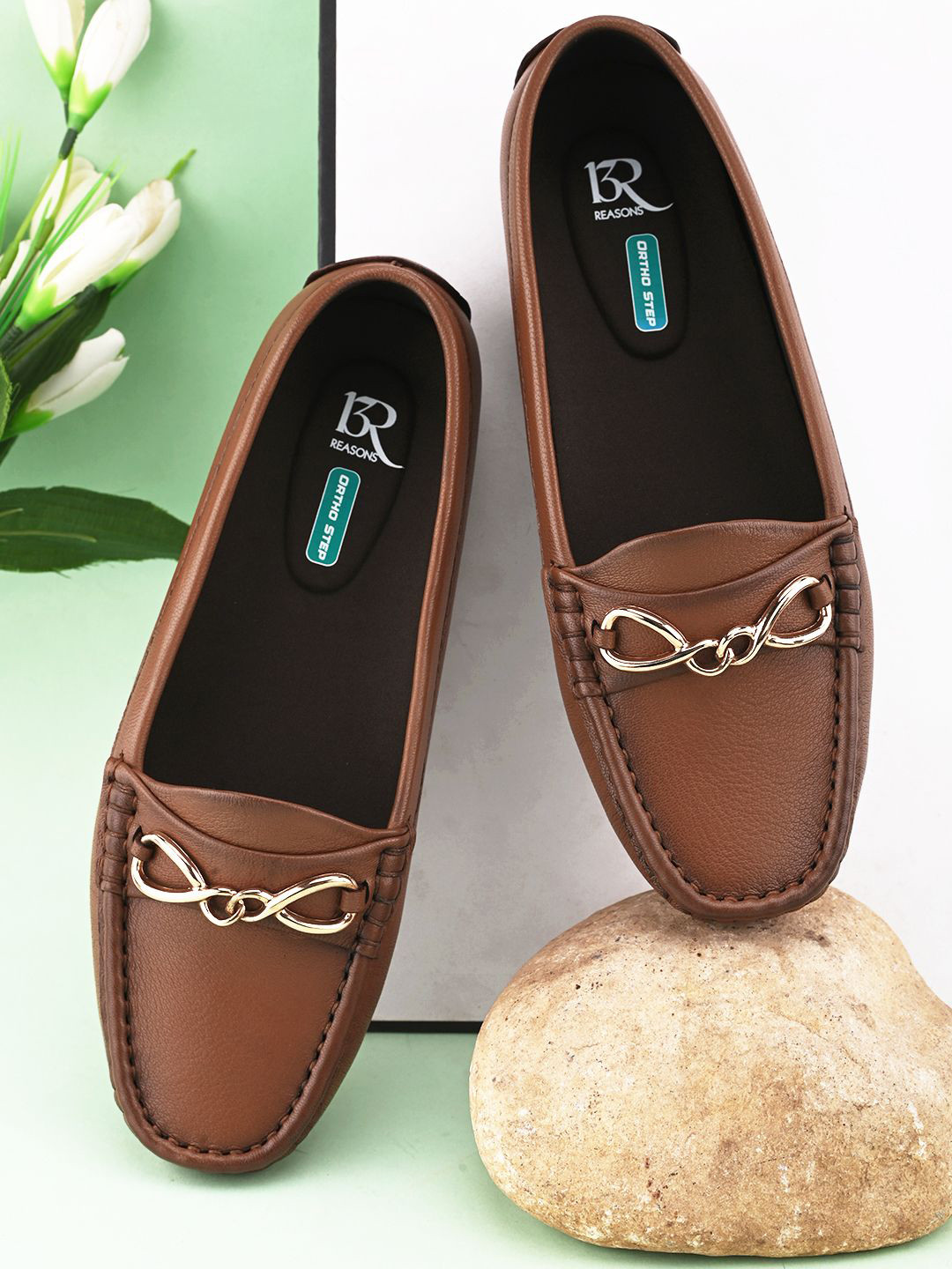13 Reasons Women Leather Loafers