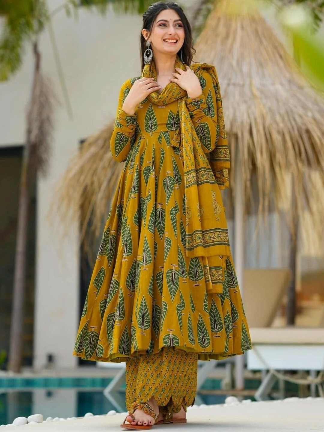 GLOSIA DESIGN Women Ethnic Motifs Printed Anarkali Kurta with Palazzos & Dupatta