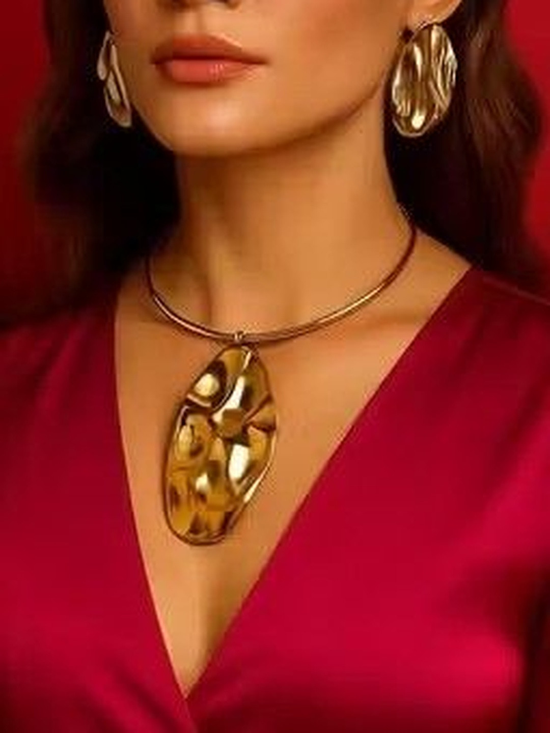 ISHTAARA Women Gold Plated Necklace With Earrings Jewellery Set