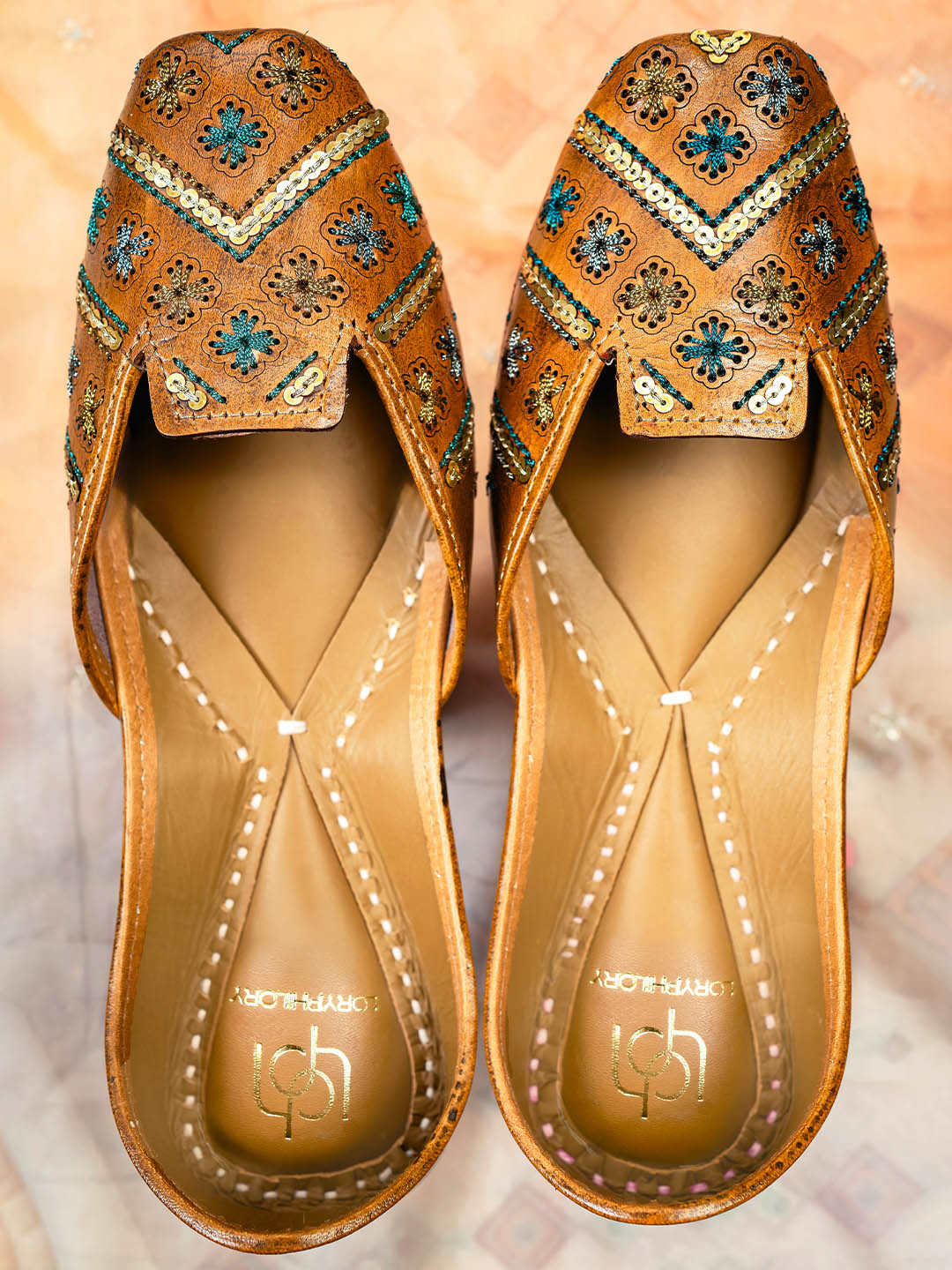 LORYPHILORY Women Embellished Brown Leather Jutti