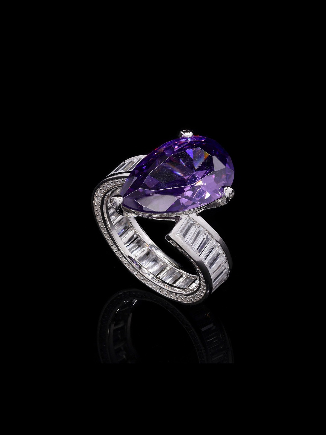 Twenty One Jewels Silver Plated Stone Studded Finger Ring