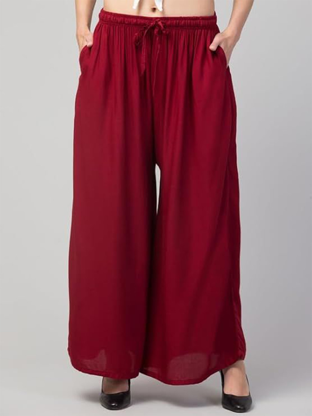 Thrifty Thread Women Solid Flared Knitted Palazzos
