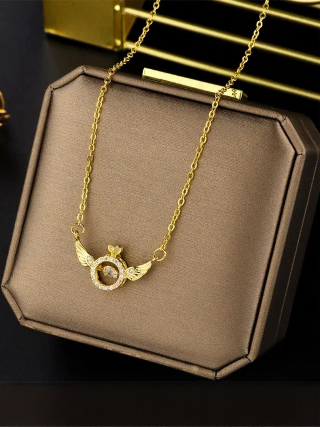 DressBerry Gold-Plated Angel Wings Crystal Ring Pendant With Chain