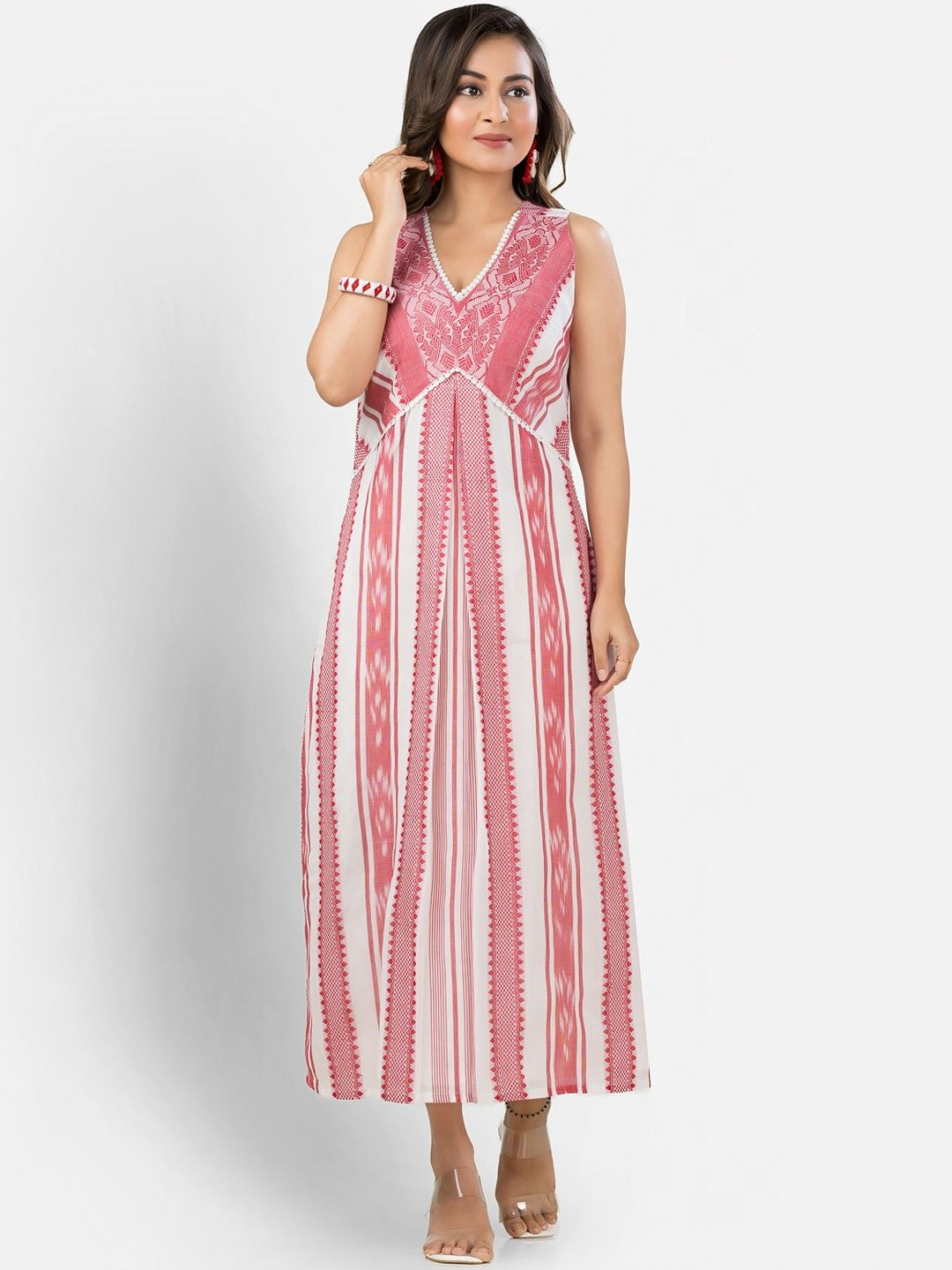 Crazy Needle Women Printed Dhaniakhali Cotton Maxi Dress