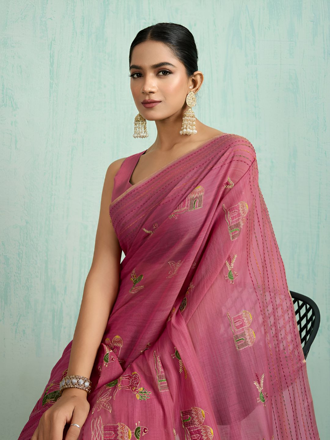 SOHINI NX  Women Ethnic Motifs Embroidered Saree