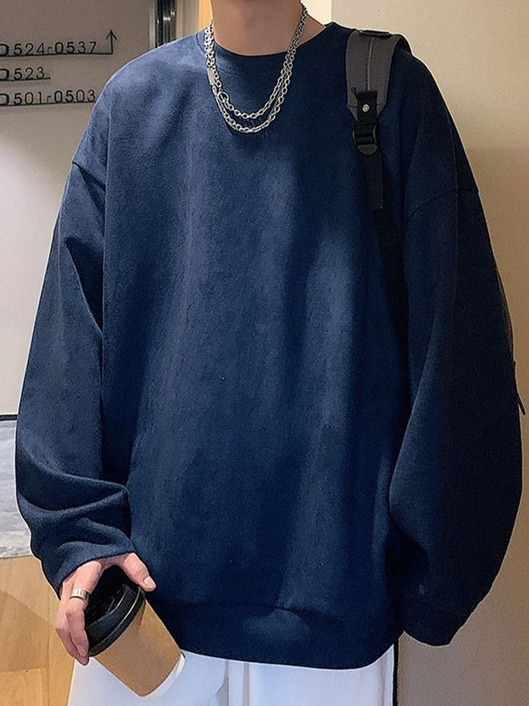 Men's Solid Round Neck Long Sleeve Sweatshirt