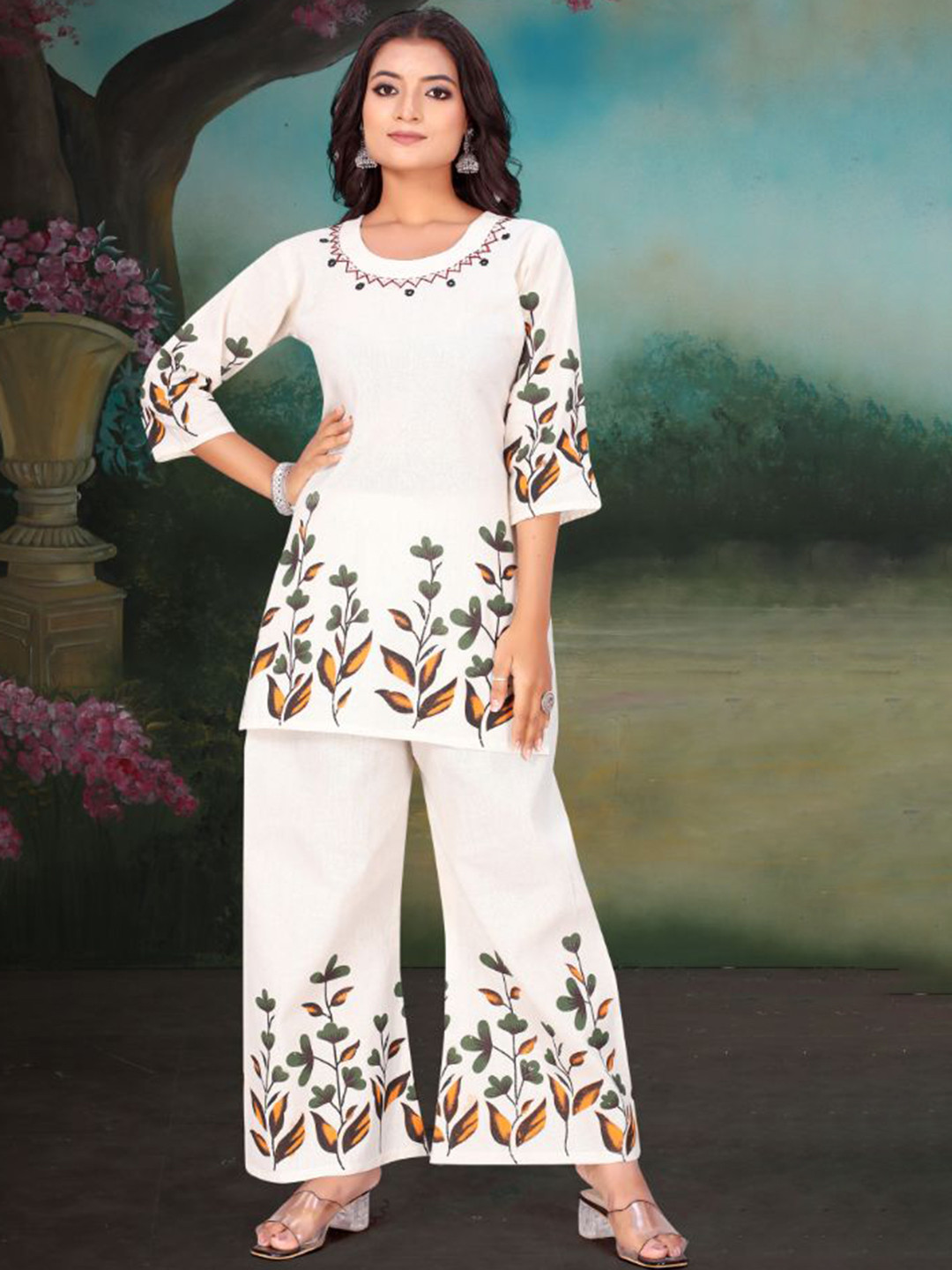 COLOURSOUL Floral Printed Round Neck Tunic With Palazzos