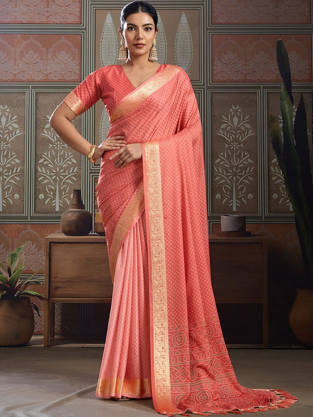 Mitera Ethnic Motifs Zari Pure Crepe Handloom Saree