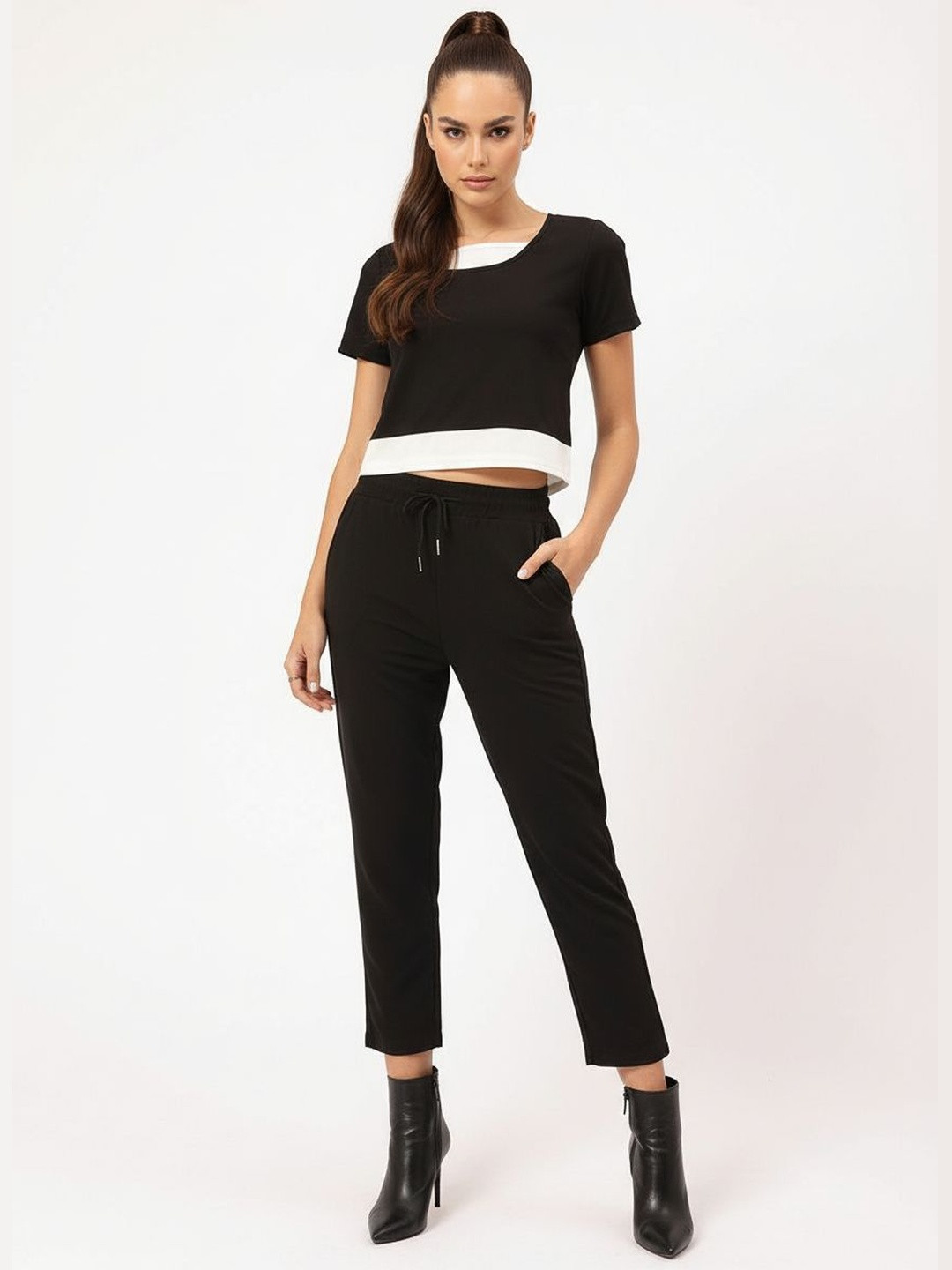 DressBerry Mono-Match Co-Ords