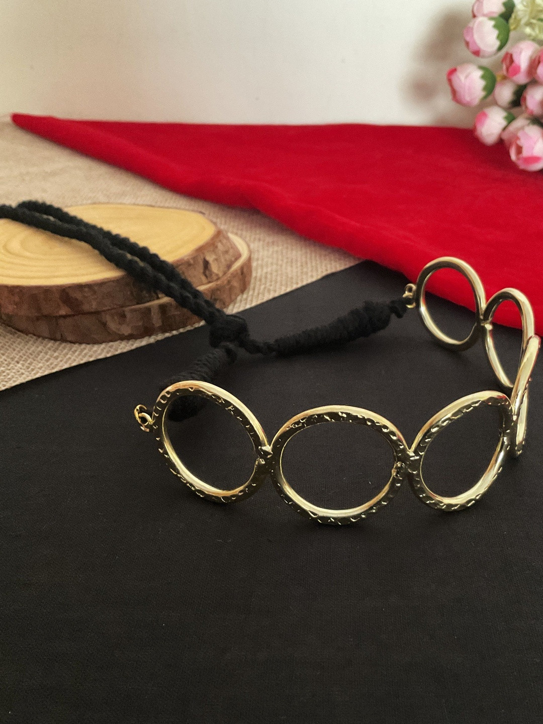 MOHATI Women Bulisha circle brass plated choker necklace