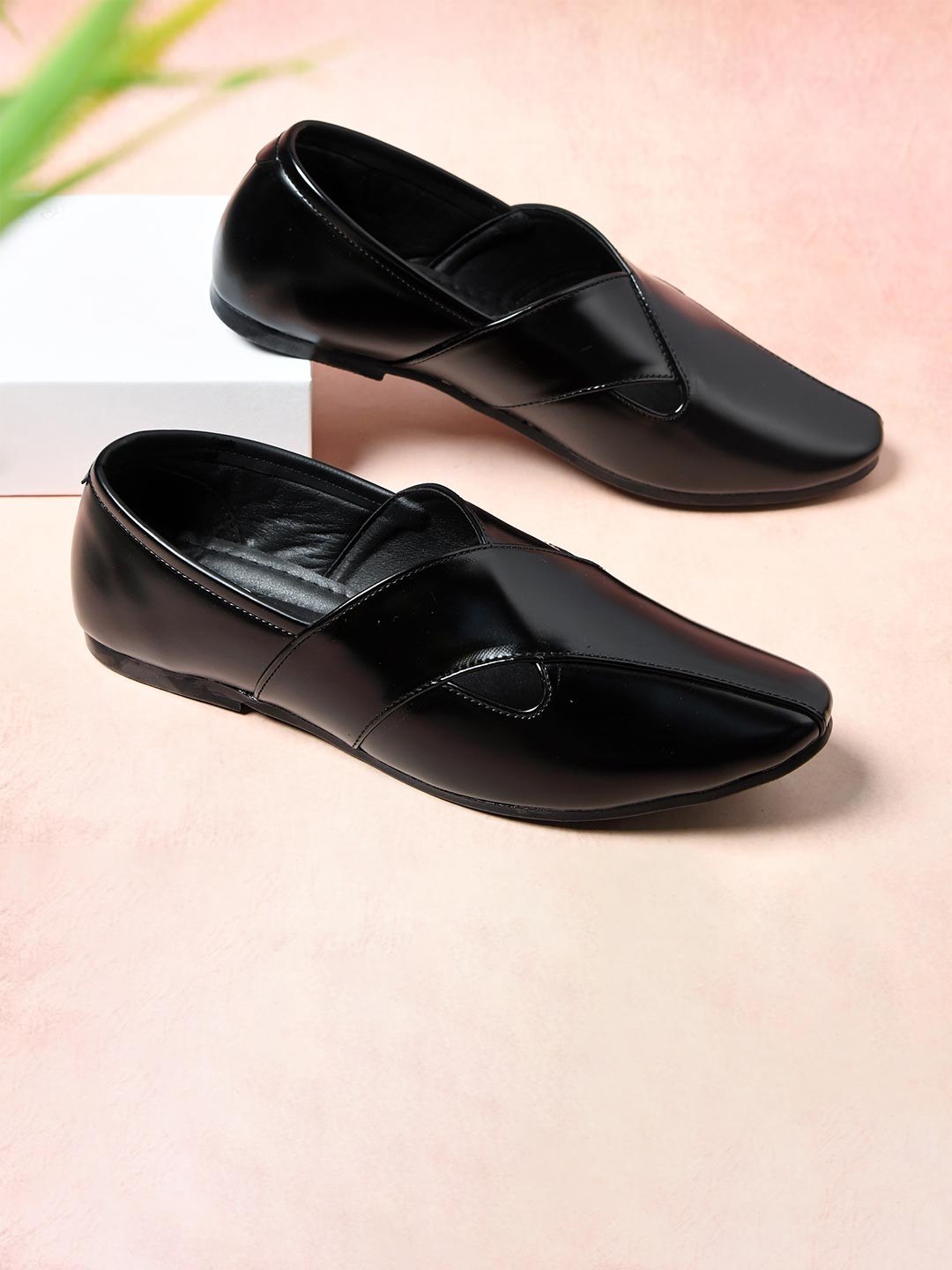 STEPSOFT Men Pointed Toe Slip O Mojaris