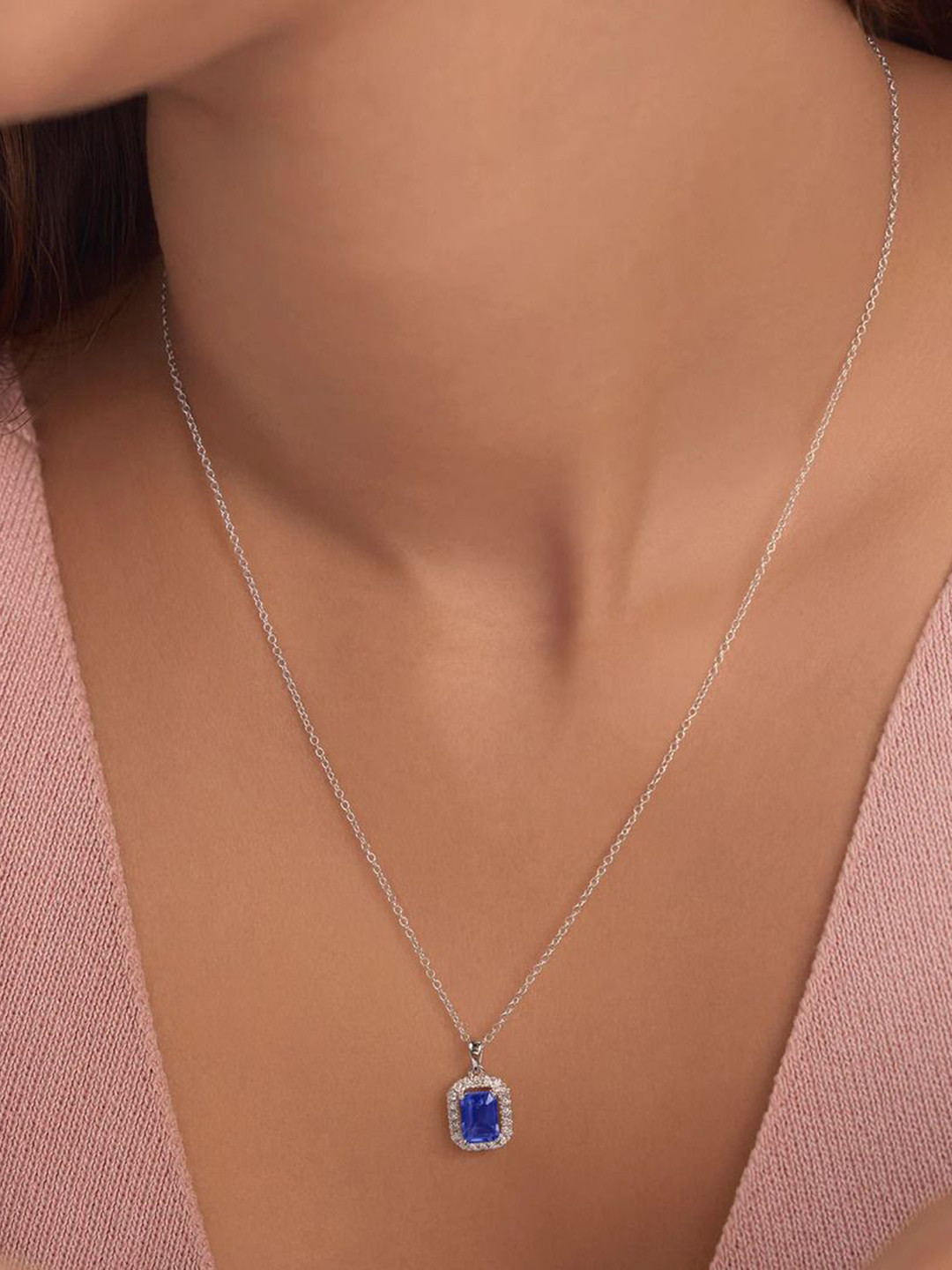 BAYAN JEWELRY Lab Grown Diamond Pendant