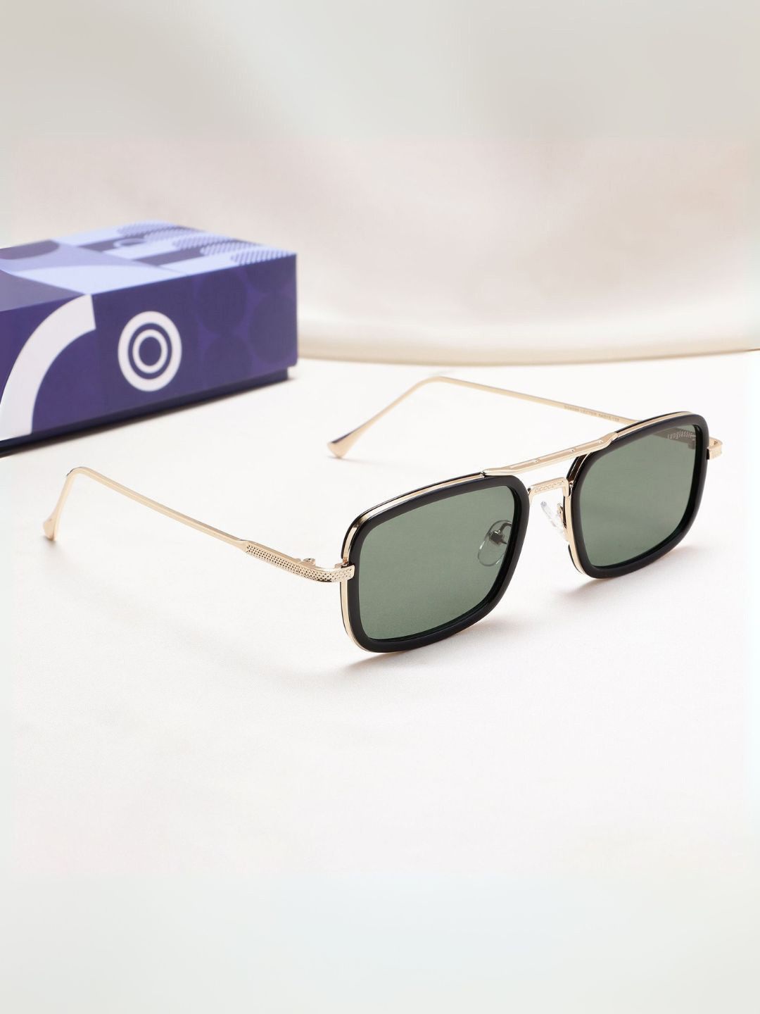 SUNGLASSIC Unisex Gold Green Rectangle Sunglasses LECTER-GOLD-GREEN