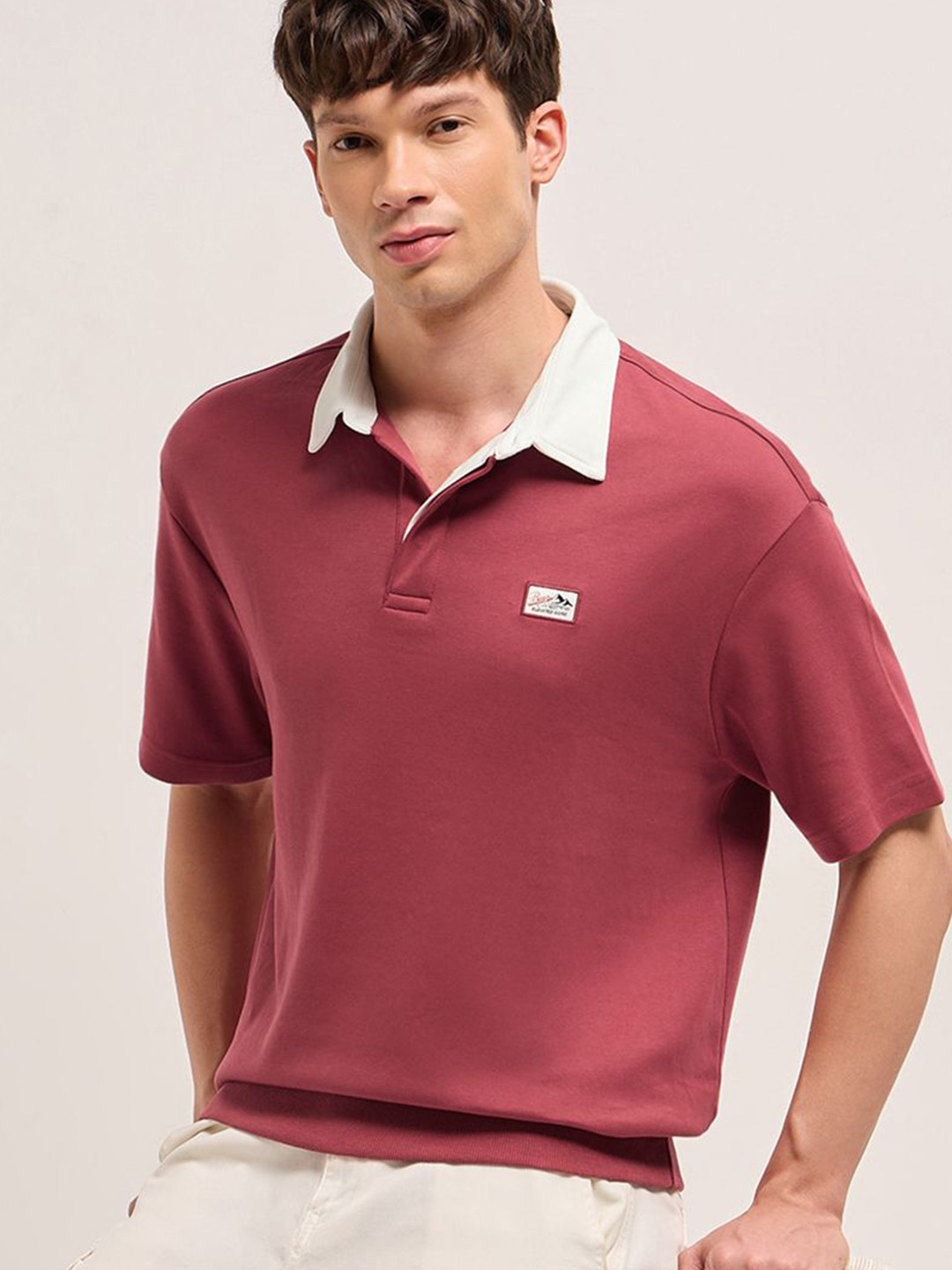 THE BEAR HOUSE Men Solid Polo Collar Pure Cotton T-shirt