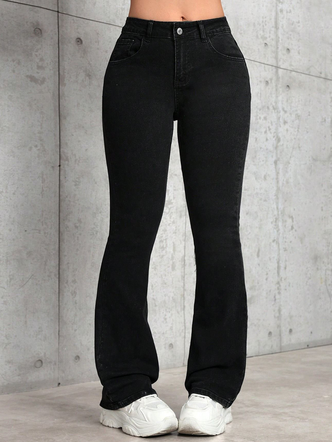 NUCOUTHS Women Mid-Rise Bellbottom Jeans