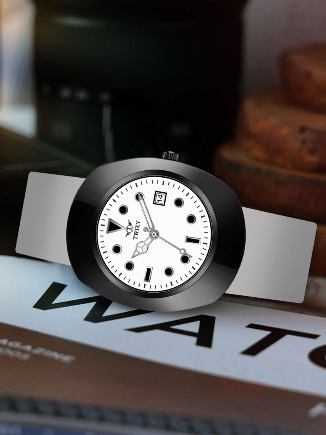 TWIXY Men Date Aperture Quartz Analogue Watch TYW-12 WHITE