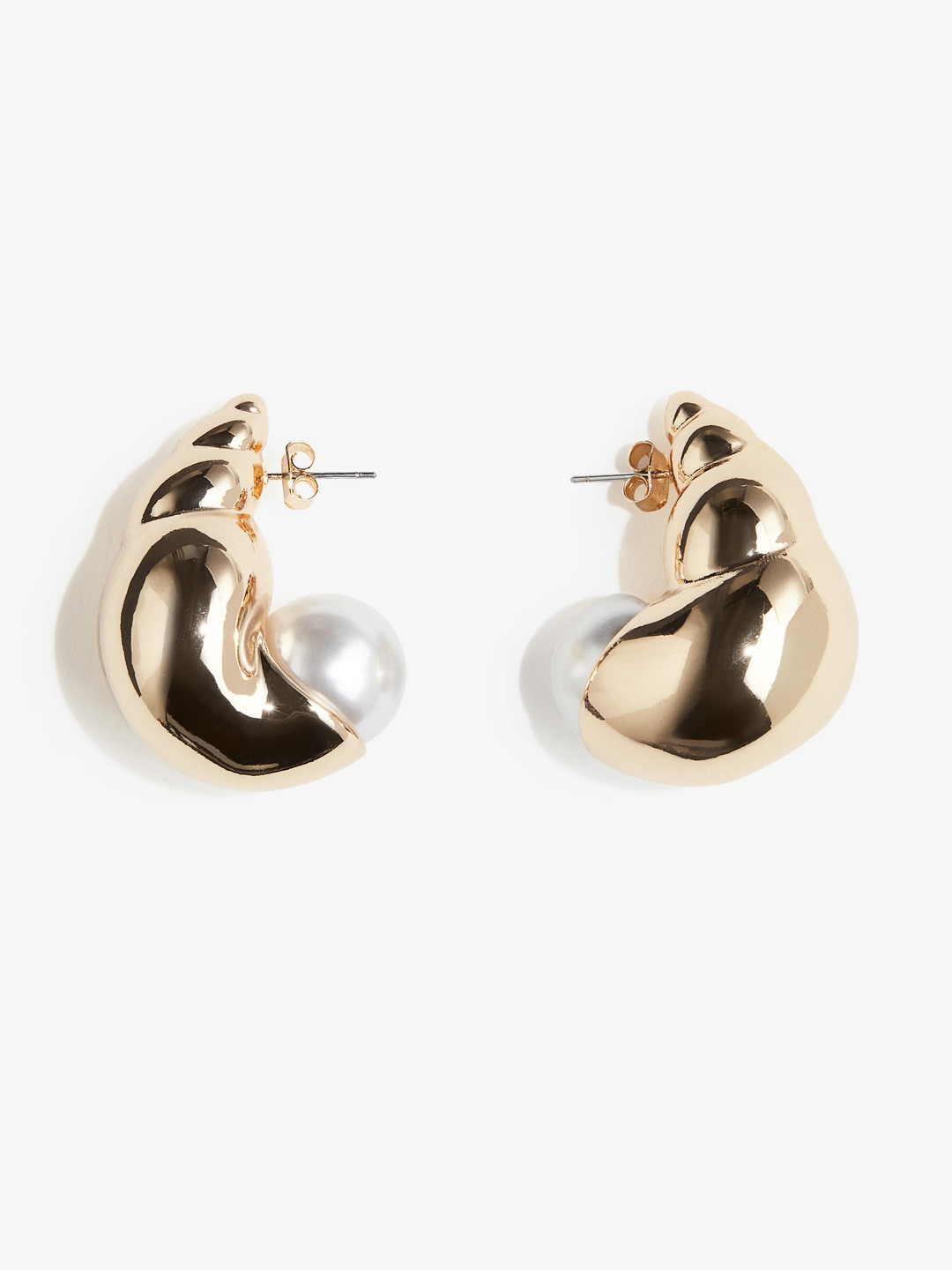 H&M Shell-Shaped Earrings