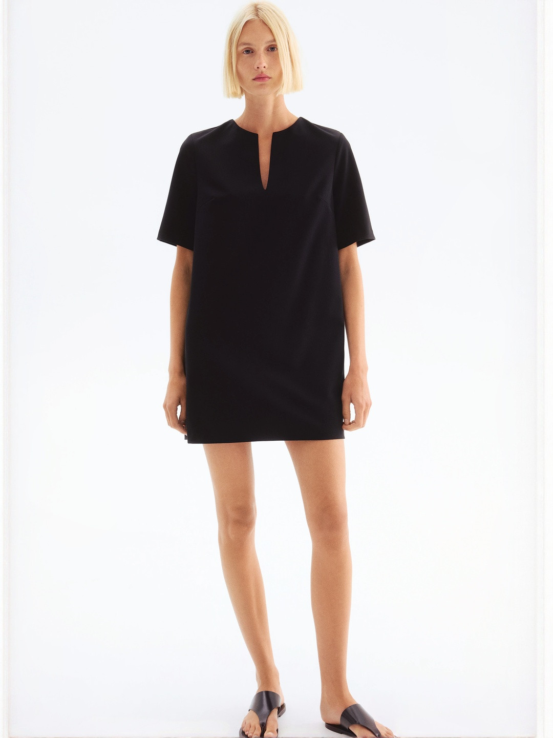 H&M Short-Sleeved Dress