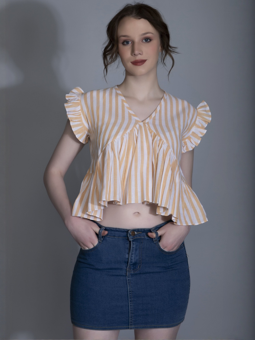 LERIYA FASHION Women Vertical Stripes Striped Flutter Sleeve Empire Crop Top