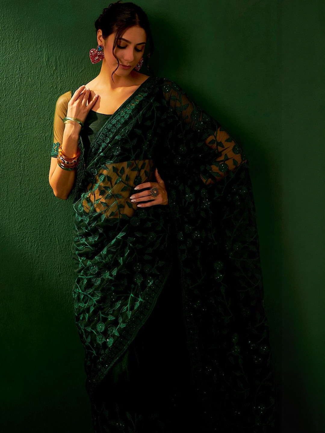 Desi Fusion Women Net Floral Embroidered Sequinned Heavy Work Saree