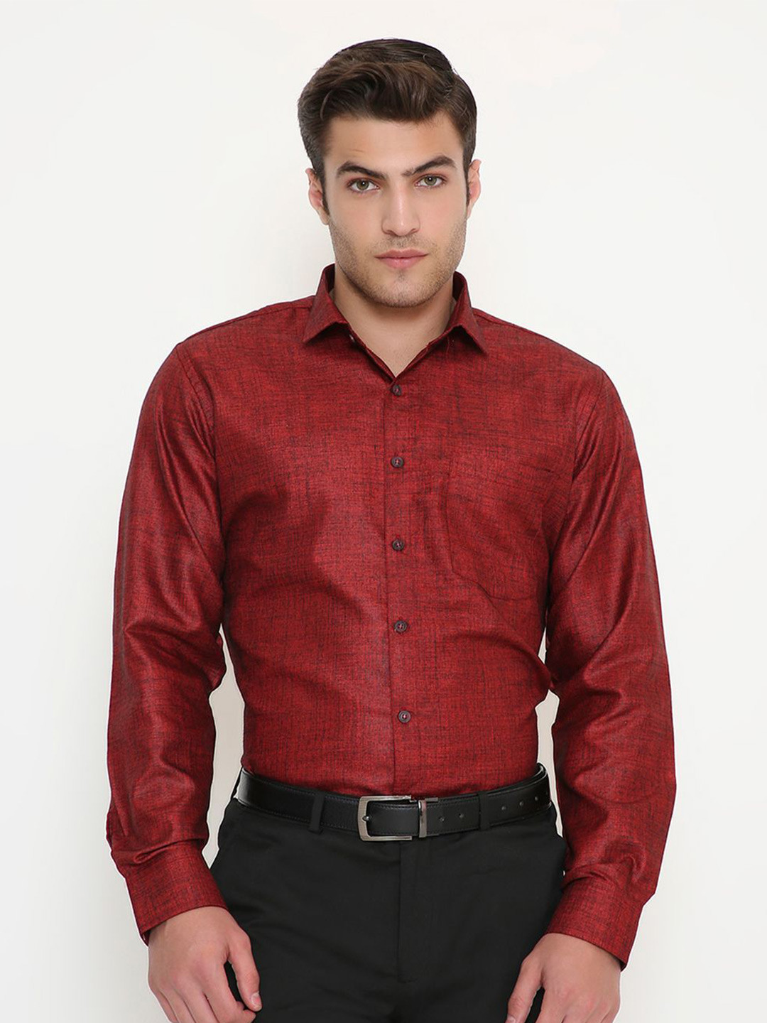 Maharaja Men India Slim Fit Textured Spread Collar Formal Shirt