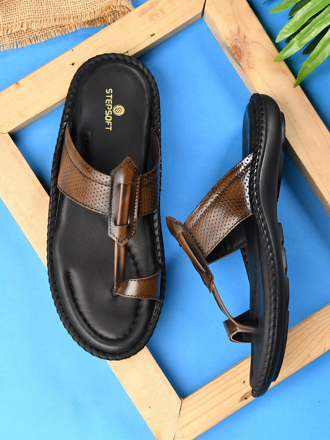 STEPSOFT Men Kolhapuri Toe-Loop With Perforated Strap & Stitched Sole Sandals