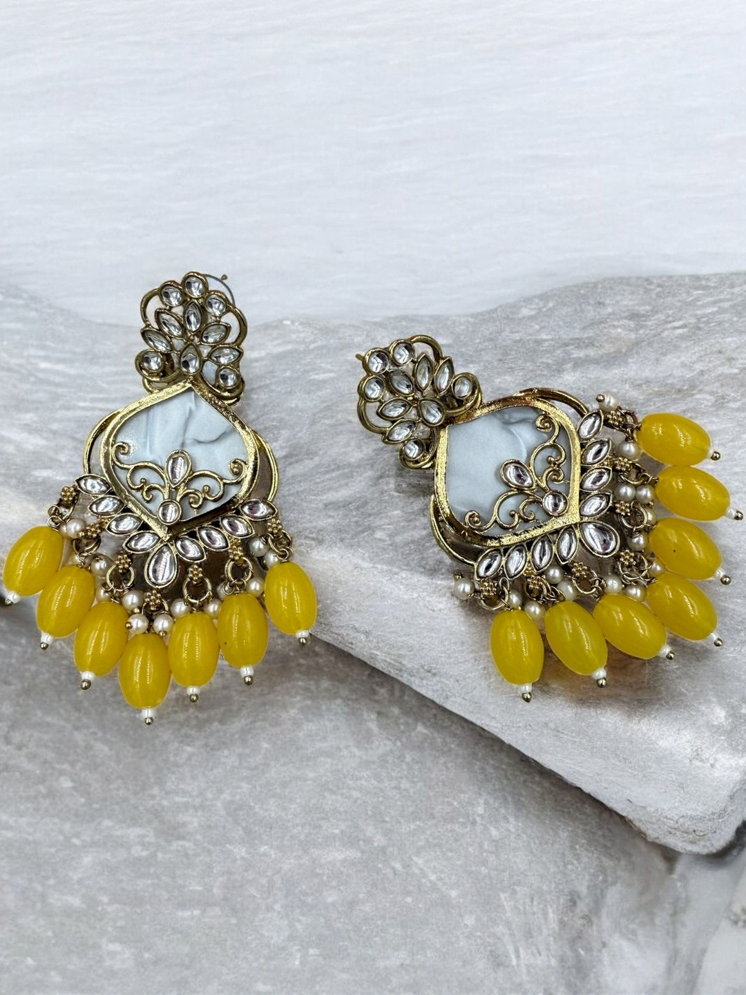 VINAARI Women Kundan Ethnic Drop Earrings