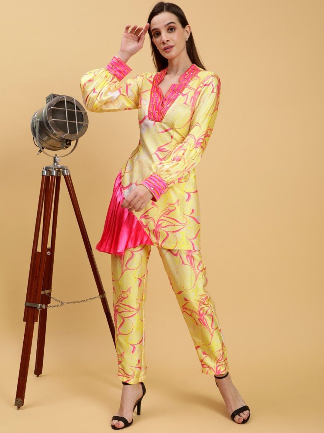 Pearls and Pastels Printed Top With Trouser