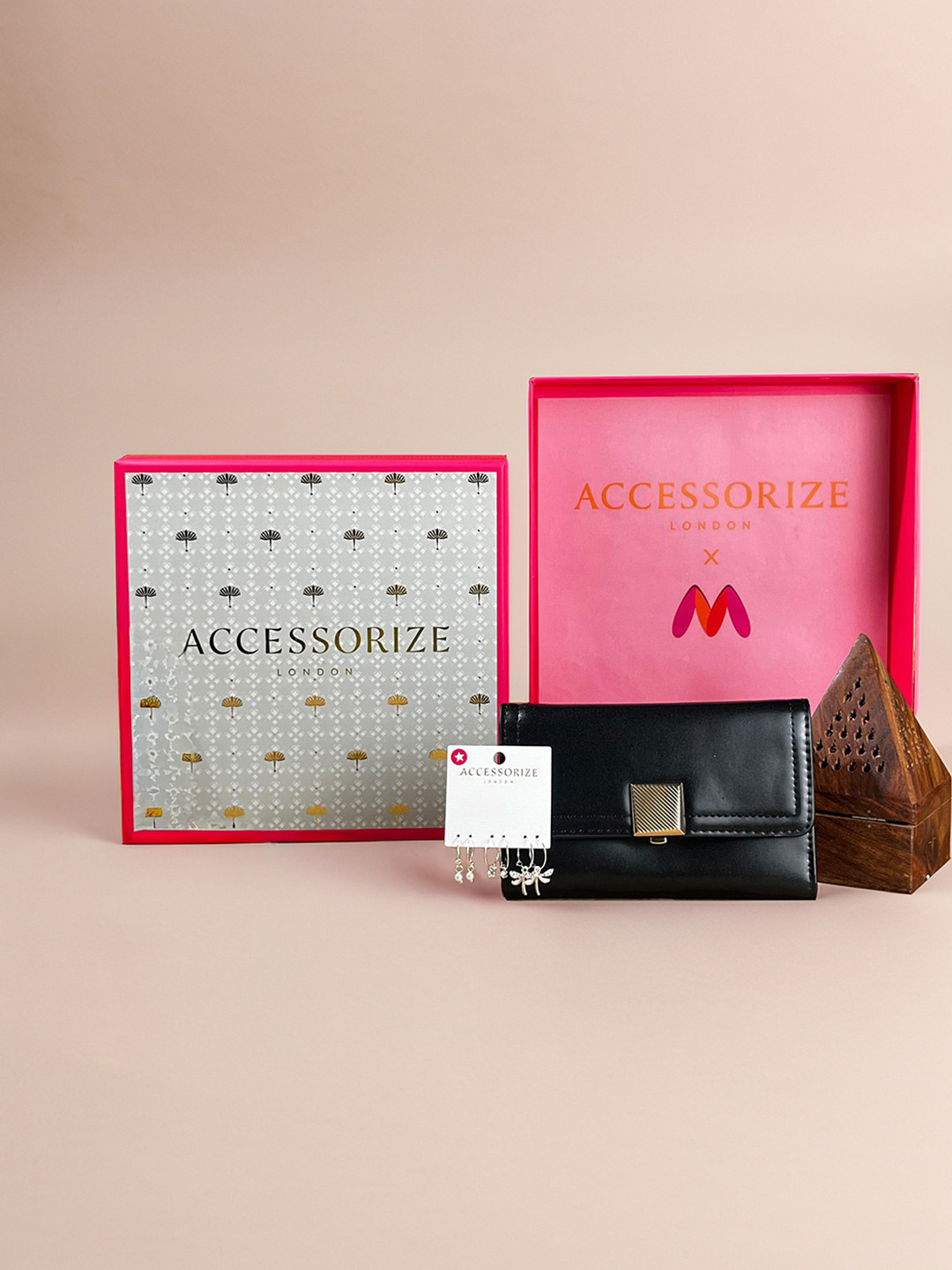 Accessorize Women Envelope Wallet With Set Of 3 Hoop Earrings