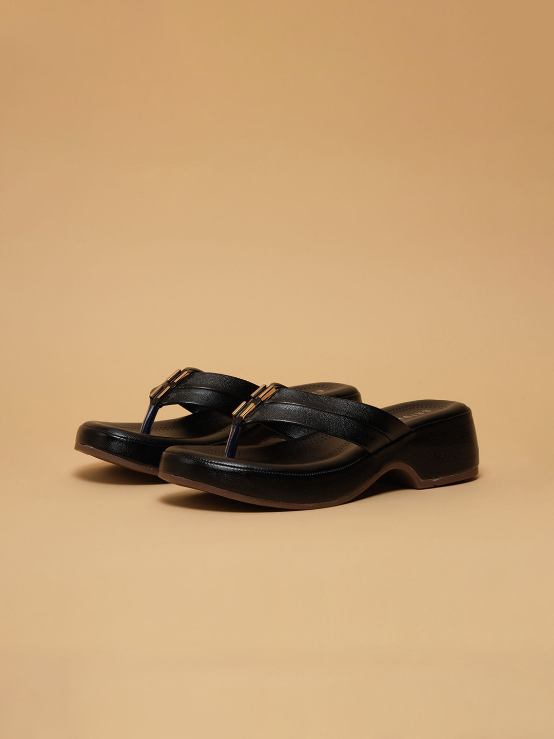 ERIDANI Luke Slip-on Wedge Heel Sandals