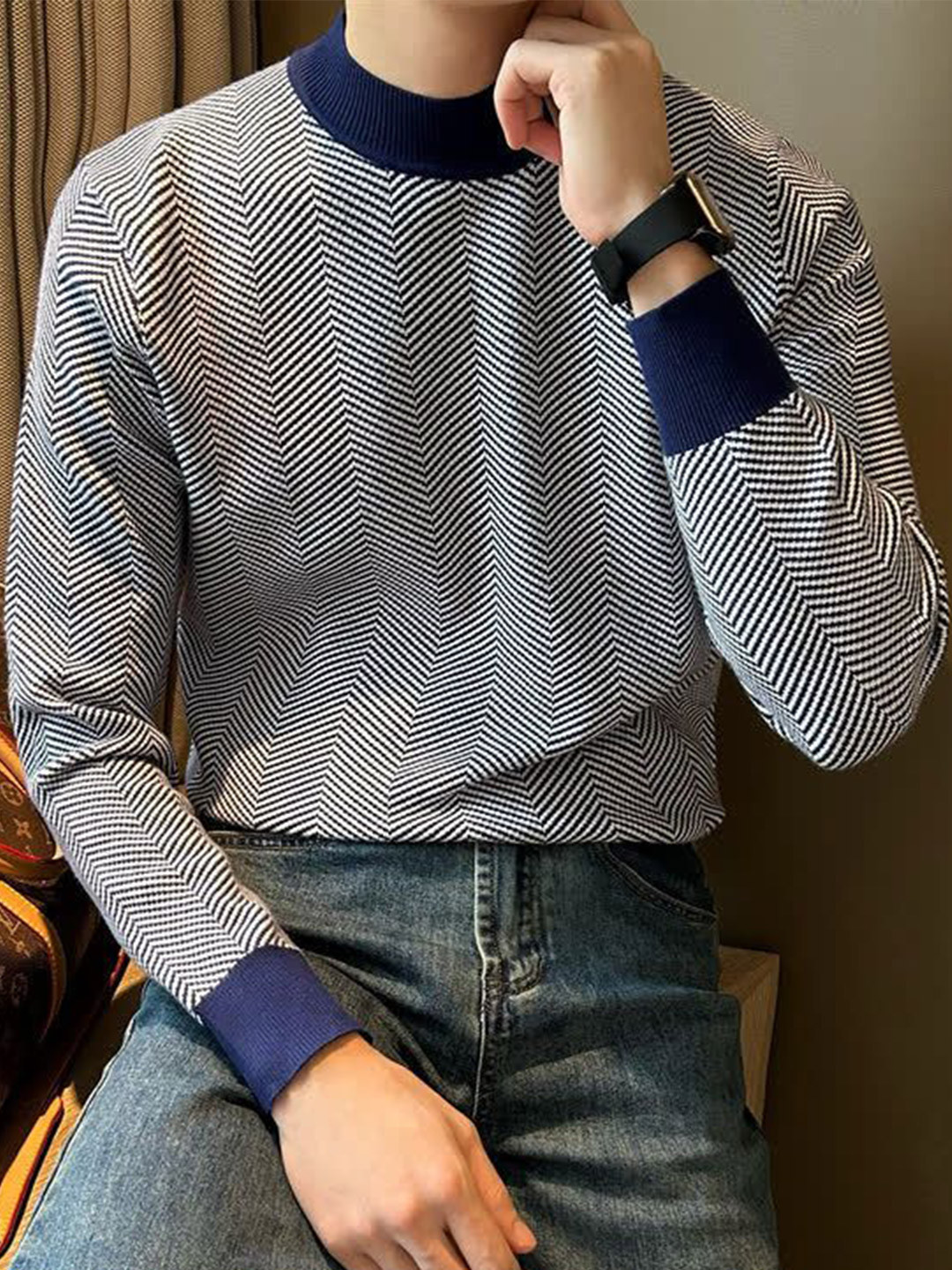 StyleCast x Revolte Men Chevron Full Sleeve Pullover