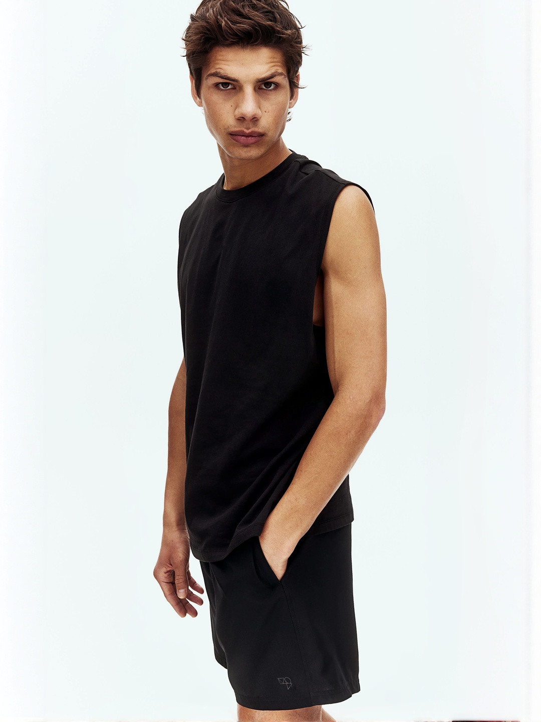 H&M Men Black Solid Fast-Drying Sports Shorts