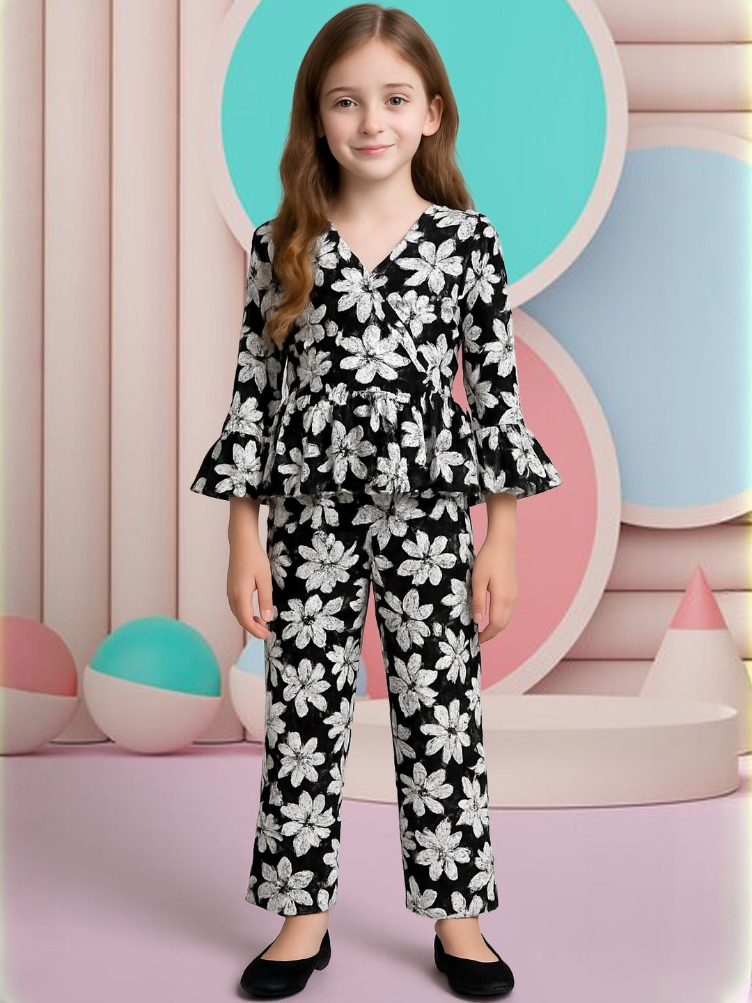 YK Girls White and Black Printed Top with Pyjamas