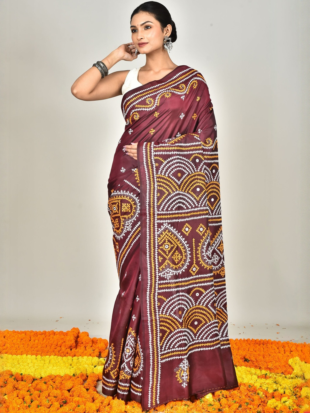 RAM SHYAM collection Bandhani Art Silk Handloom Saree