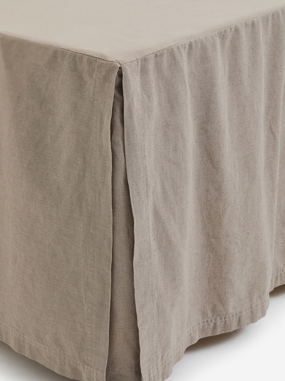 H&M Beige Double King Valance