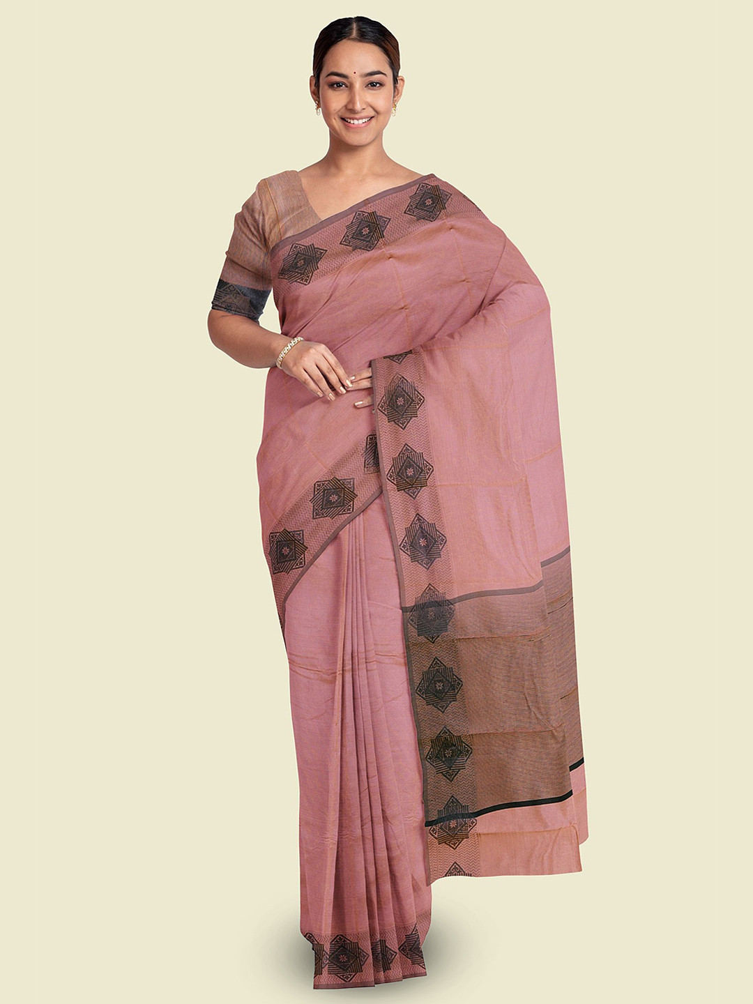 The Chennai Silks Geometric Woven Design Arani Saree With Unstiched Blouse Piece
