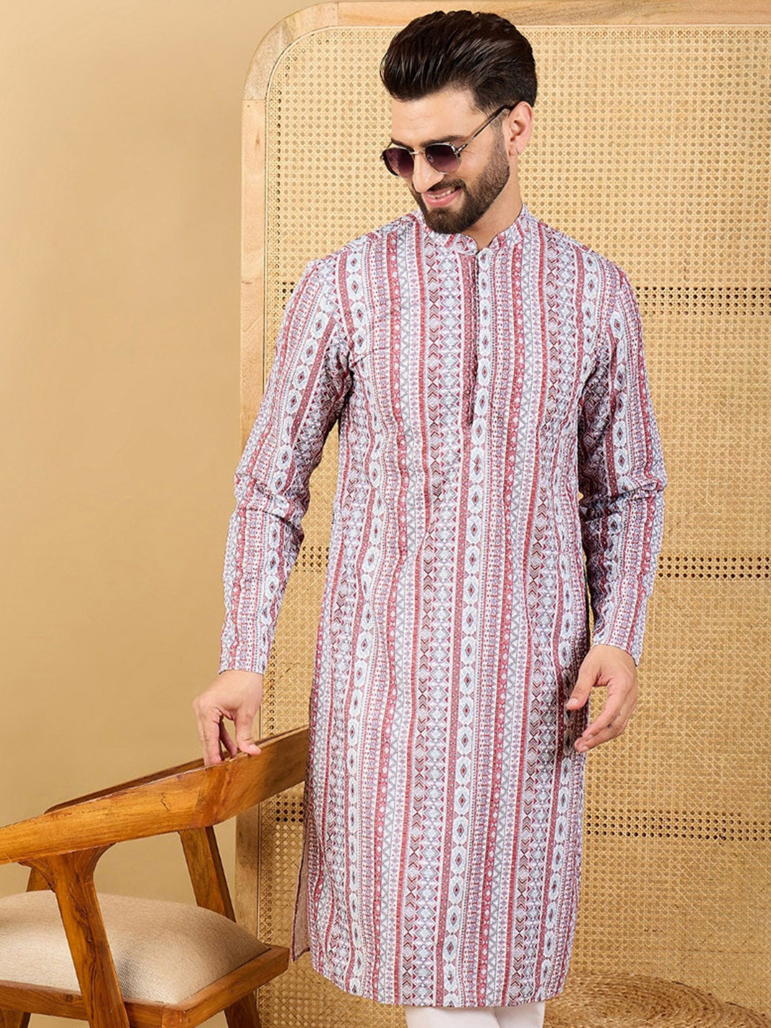 House of Pataudi Men White Viscose Rayon Geometric Chikankari Straight Kurta