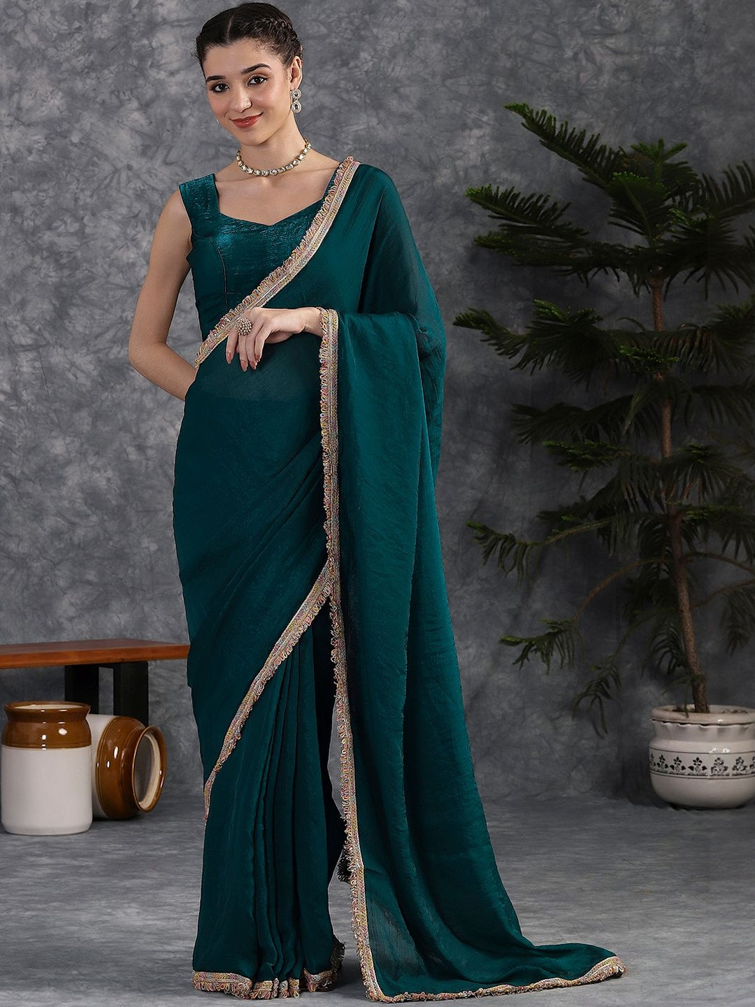 GEN Z TRENDS Embellished Border Sequinned Tissue Saree