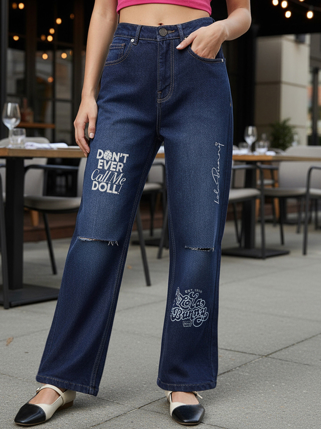 Bewakoof Women Distressed Washed Straight Fit Jeans