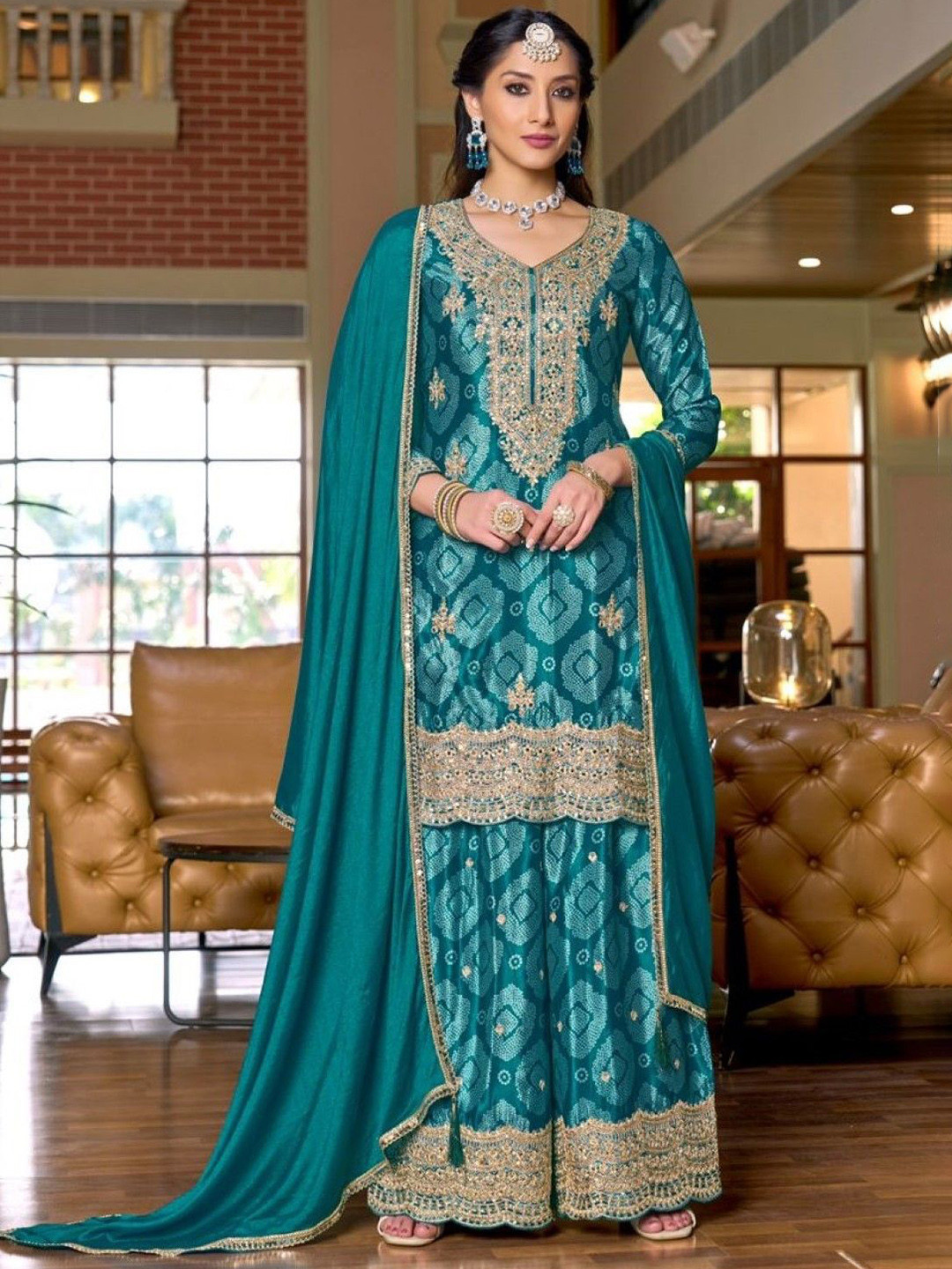 AUTUMN LANE Women Pailan Peacock Full Work suit Set