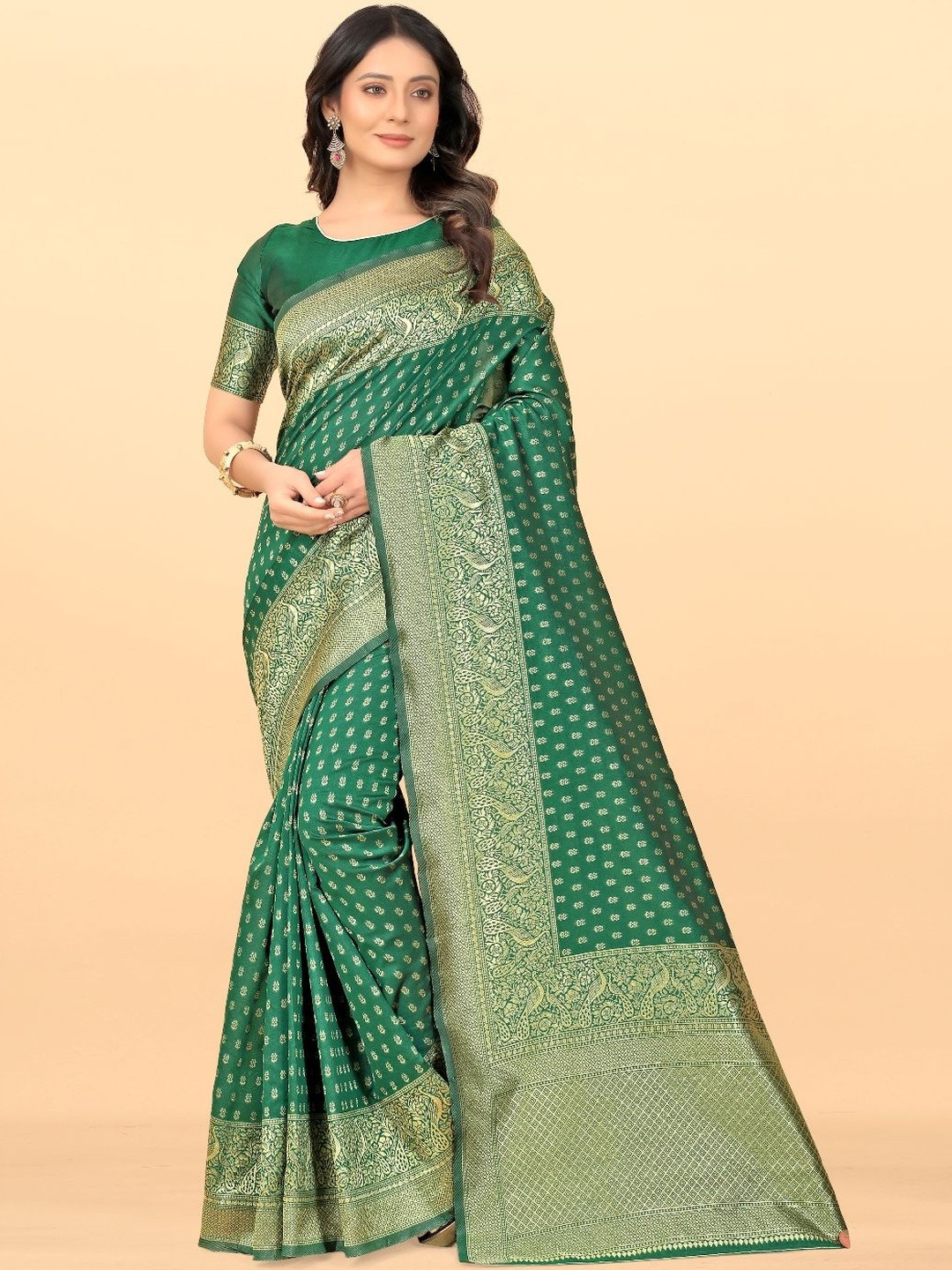 AVANTIKA FASHION Ethnic Motifs Woven Design Zari Kanjeevaram Saree