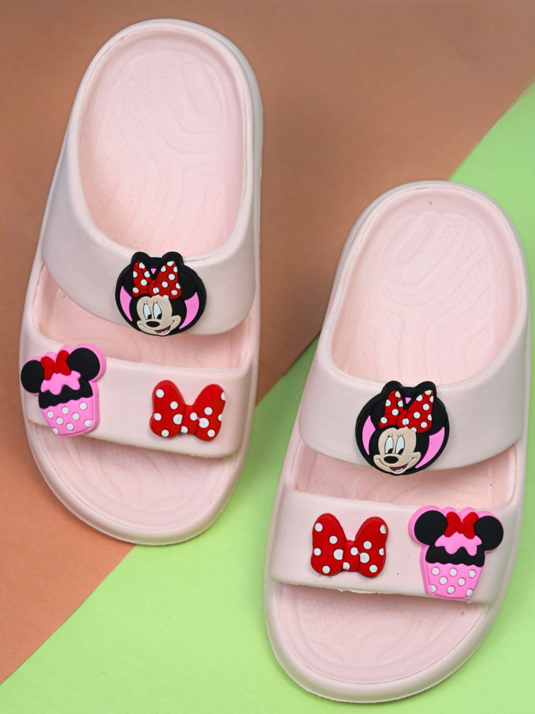 Disney By Yellow Bee Girls Embellished Minnie Mouse Sliders