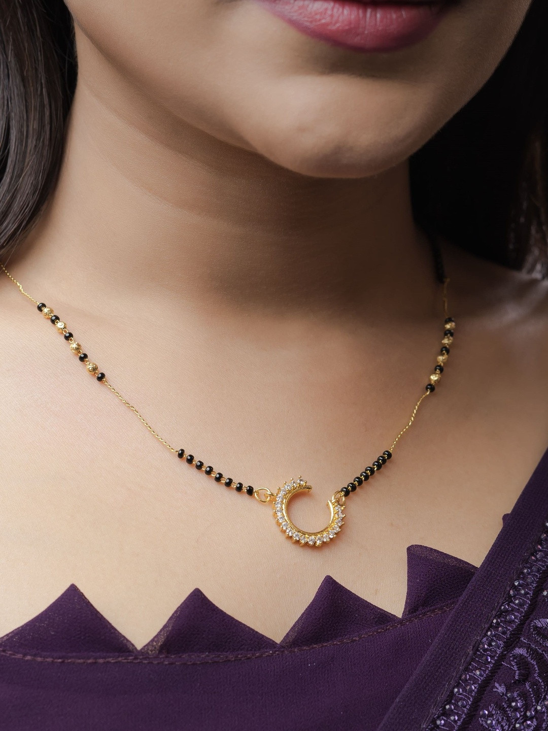 IMITATION BAZAAR Gold-Plated Artificial Stones Studded & Beaded Mangalsutra