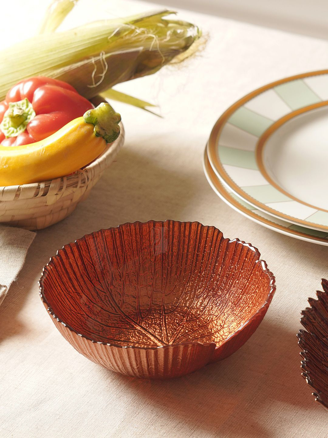 Pure Home and Living Red Lotus Leaf Decorative Bowl